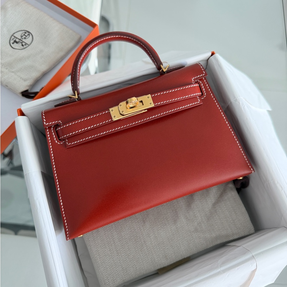 Hermes Red box Leather mini Kelly with Gold Hardware - Picture 14 of 14